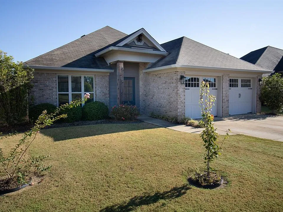 9147 White Poplar Cir