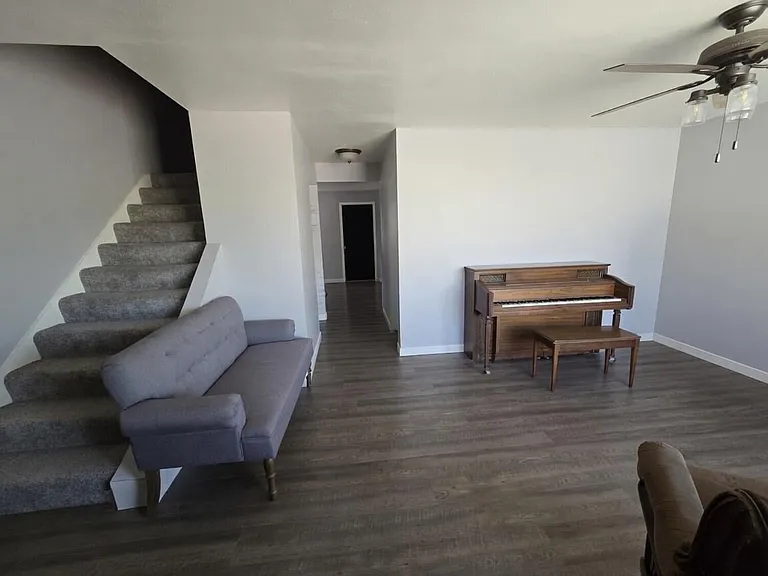1561 W Ponderosa Ln — Photo 11