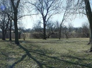 388 E 1600th Rd, Baldwin City, KS 66006