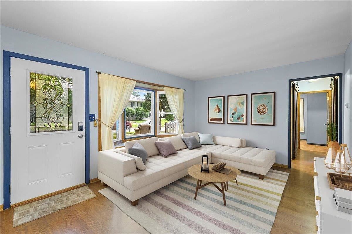 658 S Lucas St, Iowa City, IA 52240 Zillow