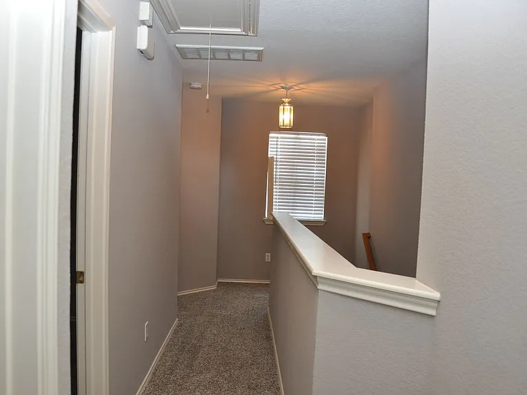 1328 Davis Mountain Loop — Photo 17