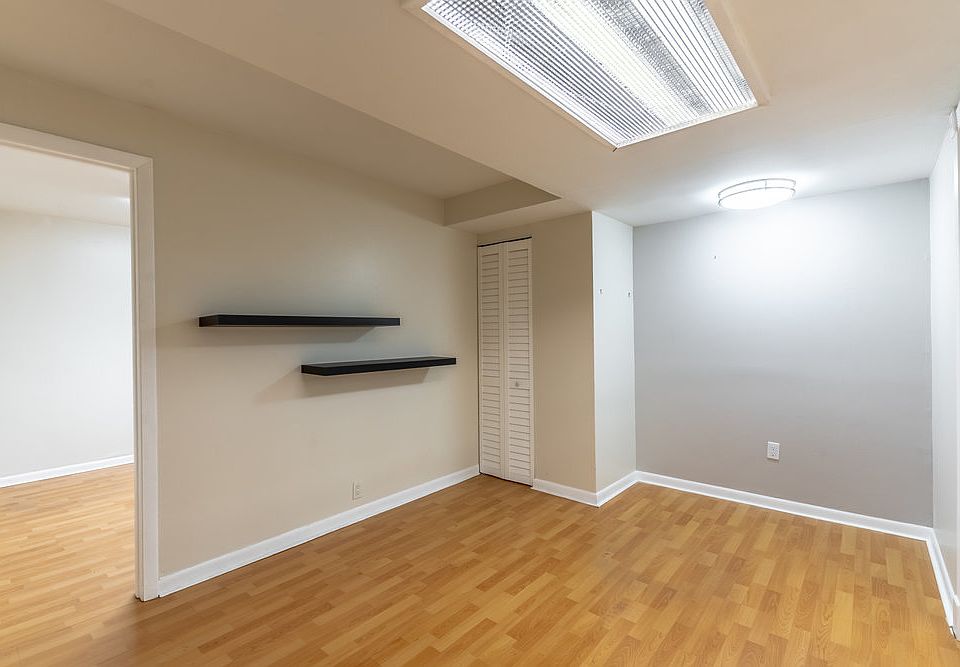 1st image of 13499 Biscayne Blvd #217