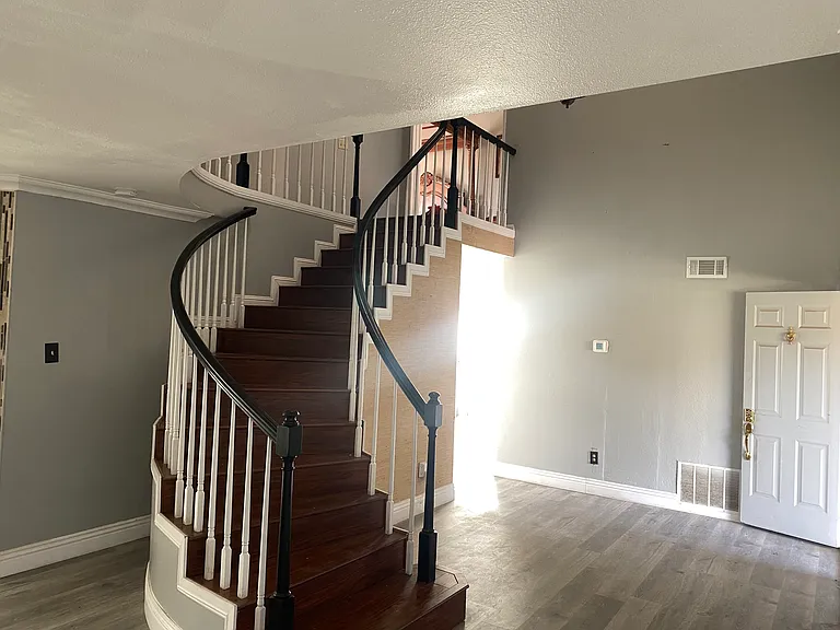Barley Rd — Photo 19