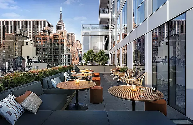 Rented by L Train Capital Inc | media 21