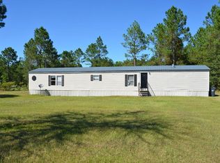 61 Roe Rd, Lakeland, GA 31635