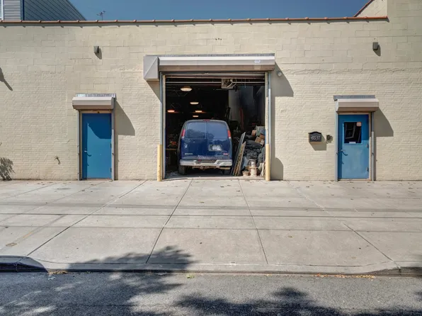 65-17 68th Avenue image 2 of 10