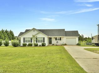 59 Lakeside Rd, Williamson, GA 30292