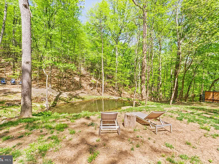 1850 Ridge Rd — Photo 72