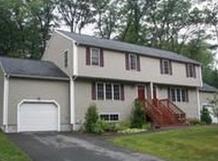 132 Dean Ave, Franklin, MA 02038