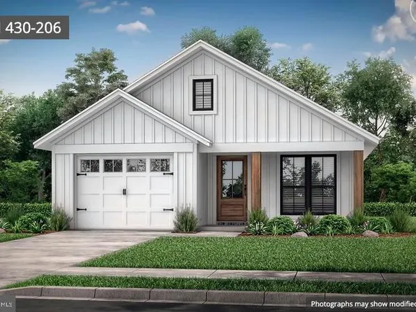 25 W McCabe St, Selbyville, DE 19975