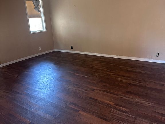 4th image of 1710 Hiawatha Ave #1/2