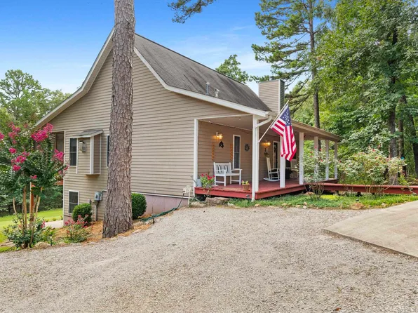 136 Old Farm Trl, Norfork, AR 72658
