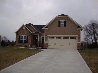 6850 Paragon Rd, Centerville, OH 45459