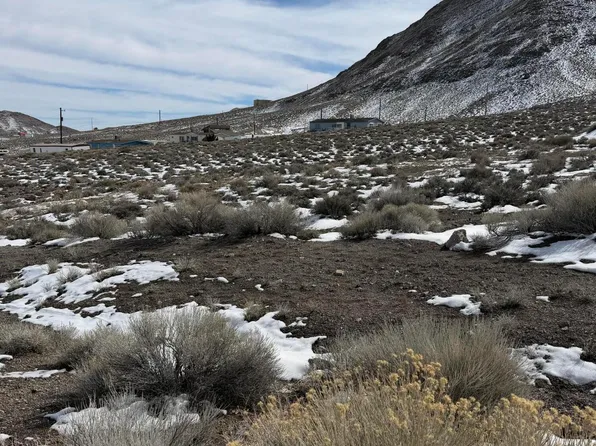 904 W Air Force Rd, Tonopah, NV 89049