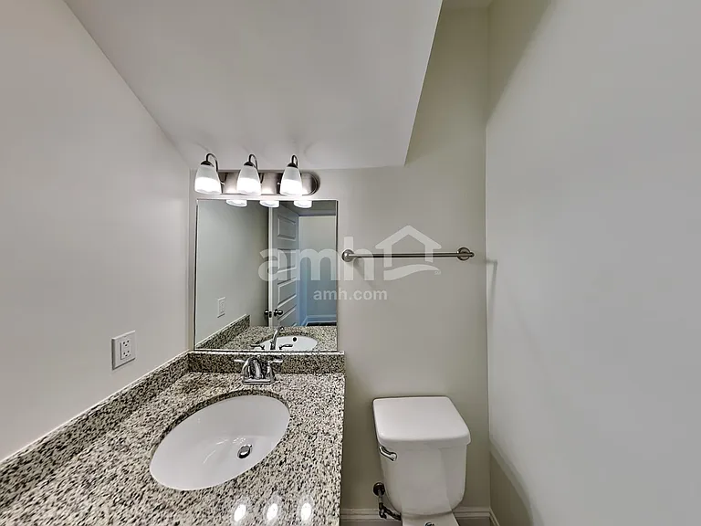 5532 Central Grove Sq — Photo 8