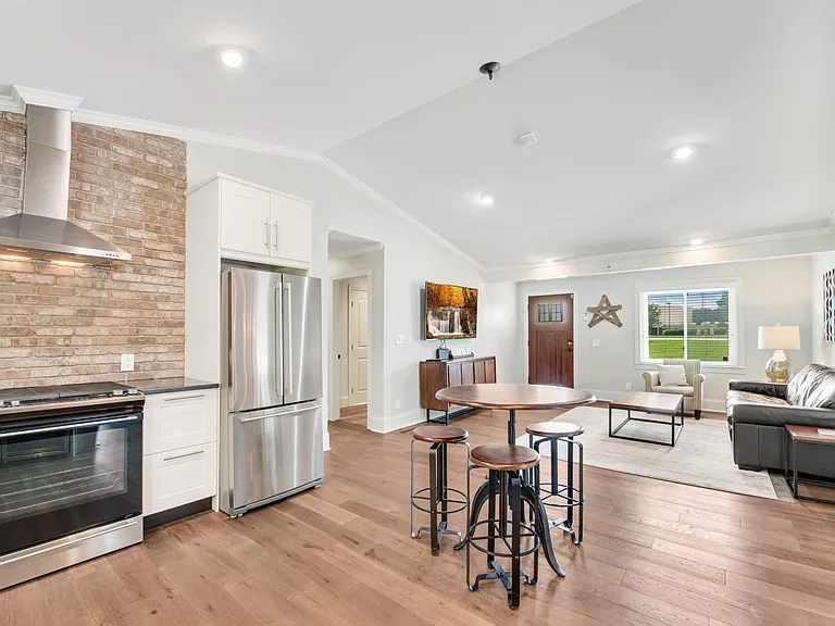 2146 Old Alpharetta Rd — Photo 12