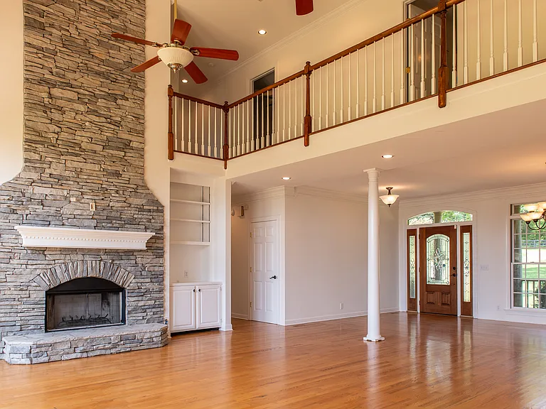 1711 Lawrence Rd — Photo 7