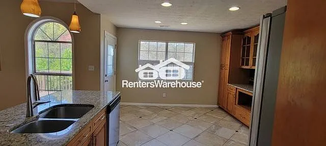 4745 King Saul Dr — Photo 5