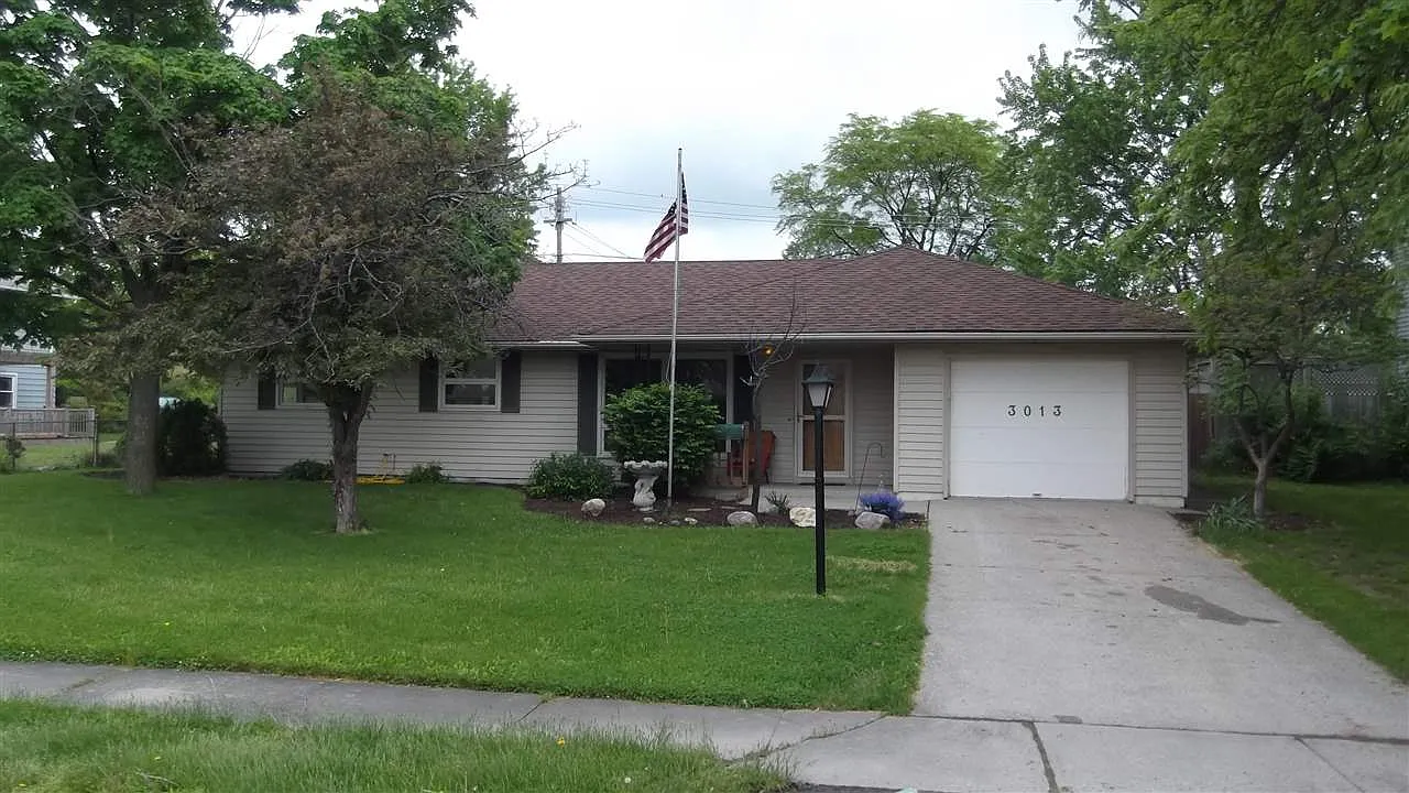3013 Lynn Ave photo 1