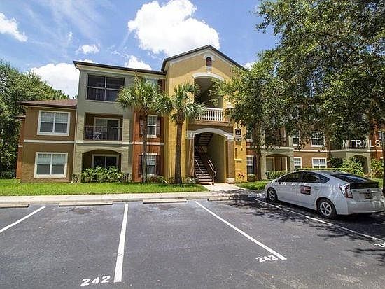 1st image of 814 Crest Pines Dr APT 926