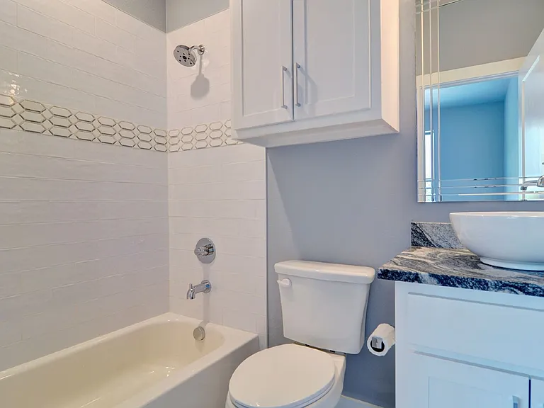 2822 Forest Park Blvd — Photo 66