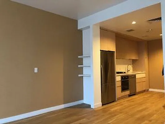 Rented by JB Mac Real Estate Inc. | media 6