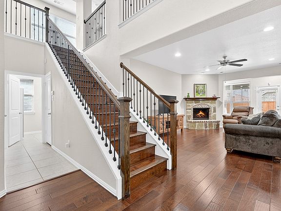 4th image of 9545 Bewley Ct