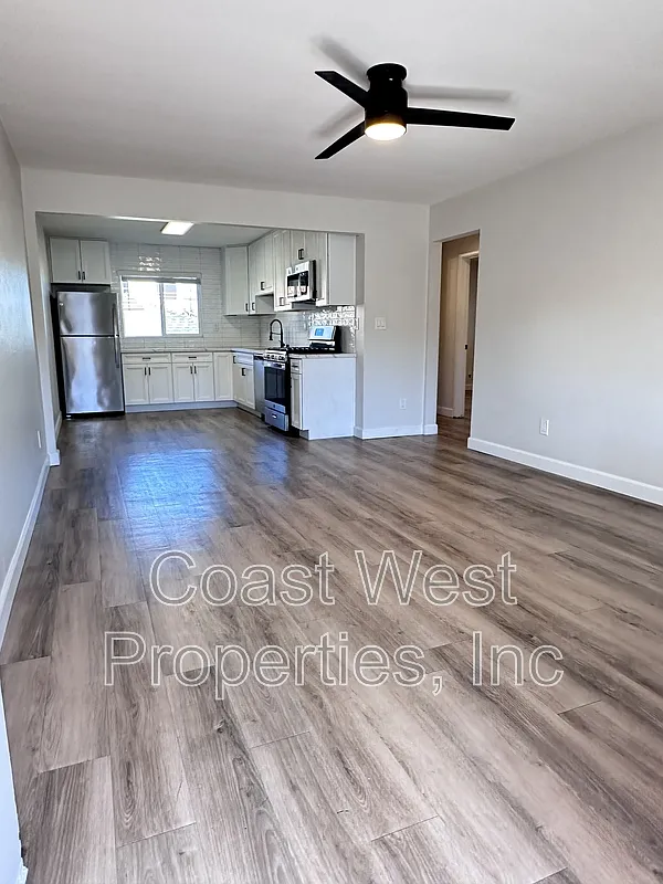 2 bed, 1.0 bath, 750 sqft, $3,350 — Photo 1