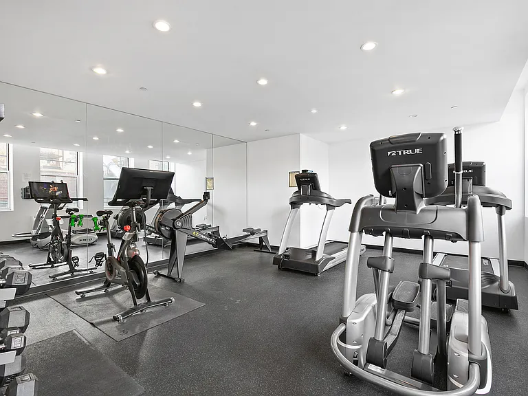 270 Broadway #16D — Photo 23