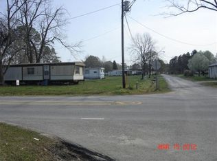 108 N 6th St, Aurora, NC 27806