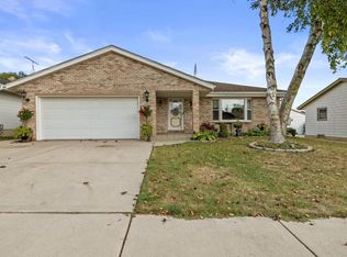 5204 62nd St, Kenosha, WI 53142