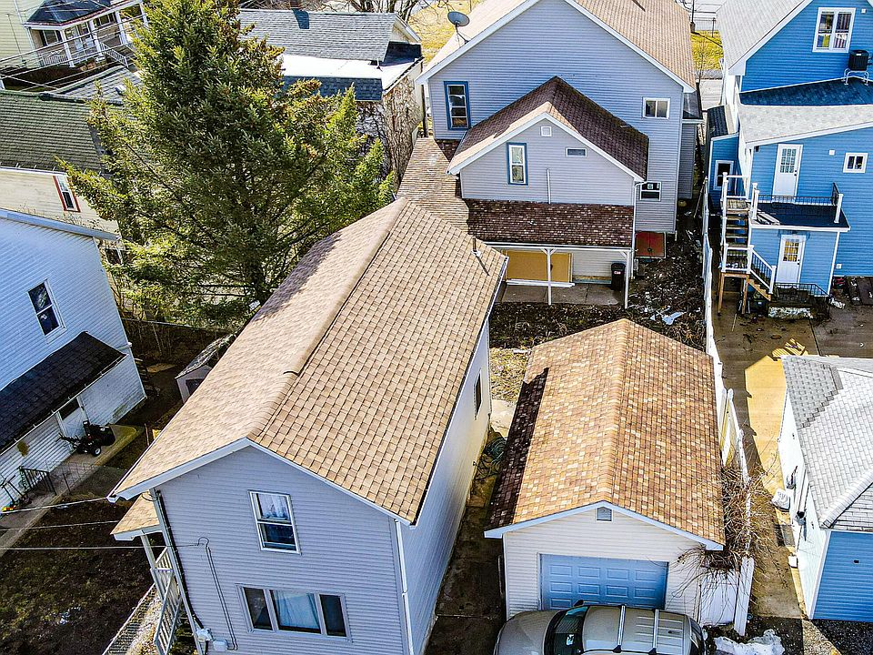 1st image of 1142 Academy St