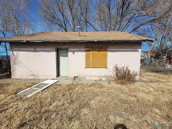 3rd image of 310 Martinez St