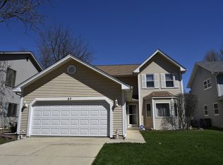 57 N Weston Ave, Elgin, IL