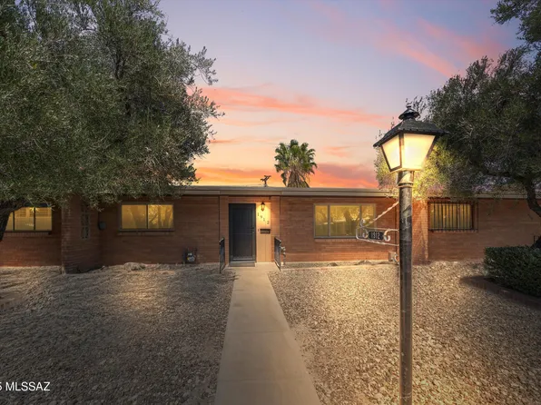 1912 W Anklam Rd, Tucson, AZ 85745