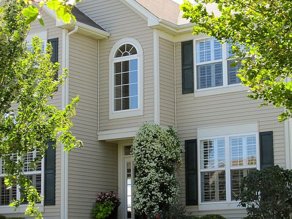 2nd image of 2535 Deerpoint Dr