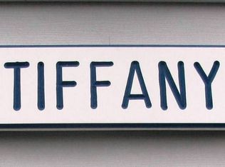 121 Tiffany Ln, Manchester, NH 03104