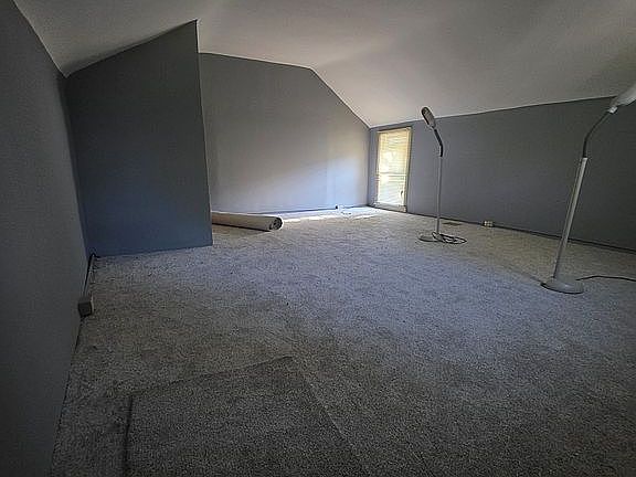 3rd image of 204 Court St