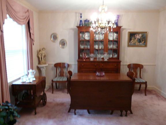 4th image of 5373 Trousdale Dr