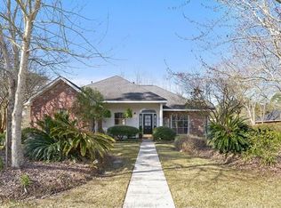 7 Donna Dr, Hammond, LA 70401