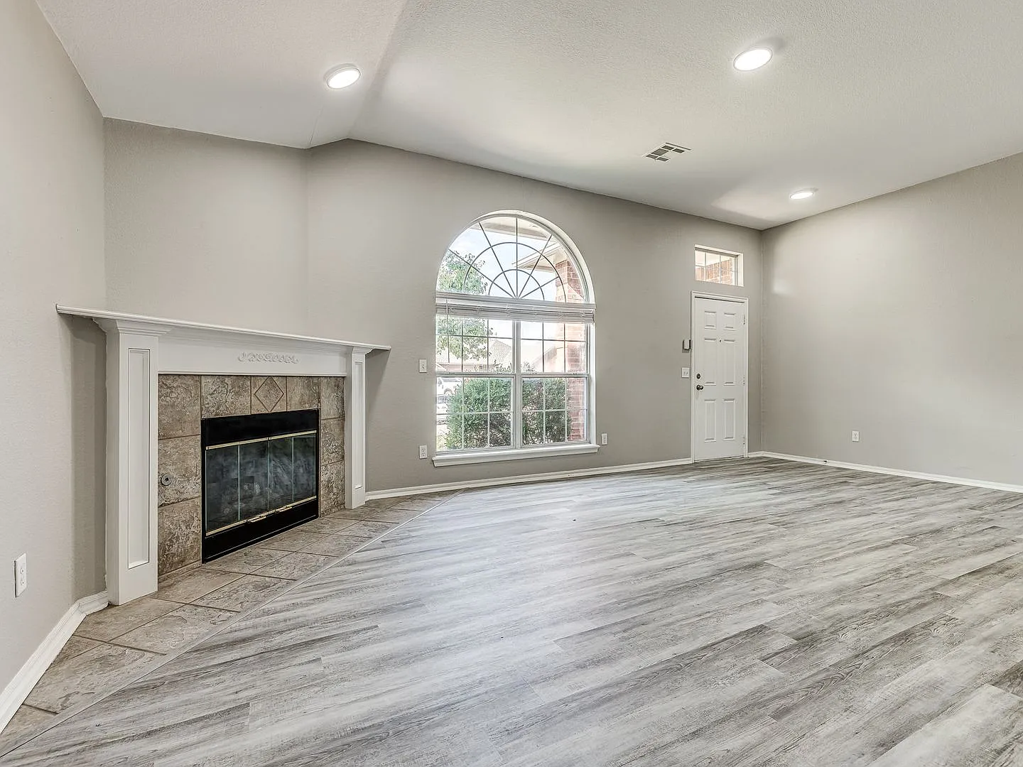 Beautiful home in Edmond — Photo 4