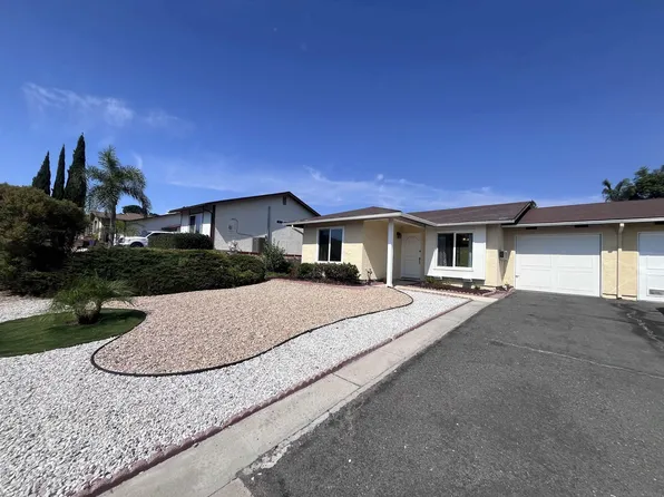 4554 Royal Oak Dr, Oceanside, CA 92056