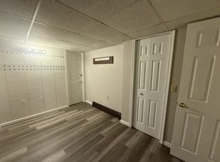 1301 Main St, Dickson City, PA 18519