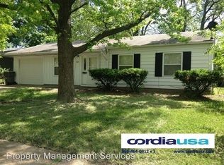 8121 E Barry Rd, Indianapolis, IN 46219