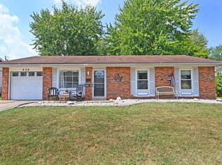 939 Essex Dr, Mason, OH