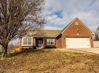 9717 Long Rifle Ln, Louisville, KY 40291