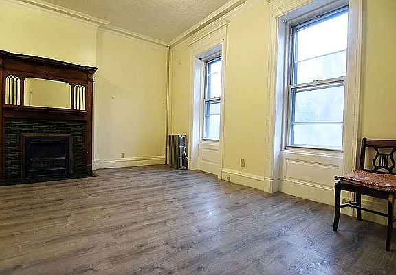 5th image of 1140 Bergen St #2