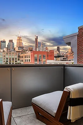 Sold by Compass | media 2