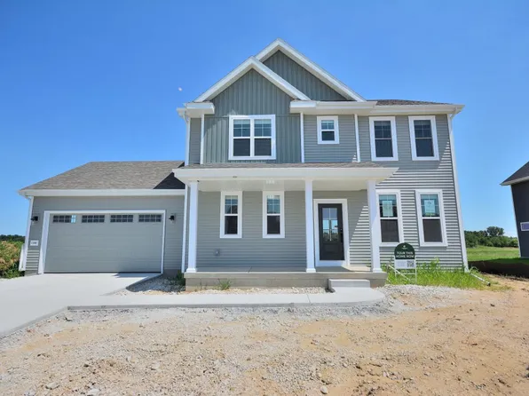 1299 Arrowood CIRCLE WEST West, Oconomowoc, WI 53066