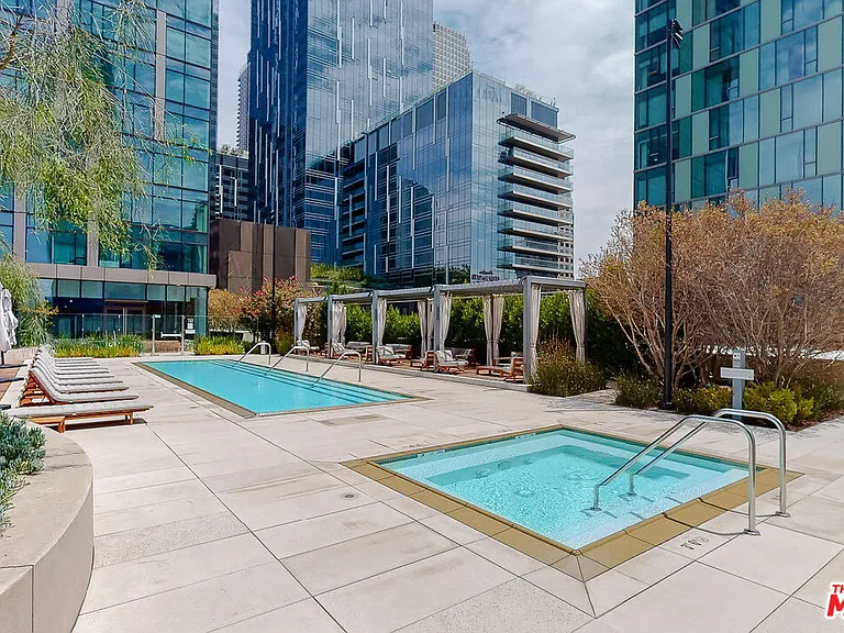 889 Francisco St #2602 — Photo 42